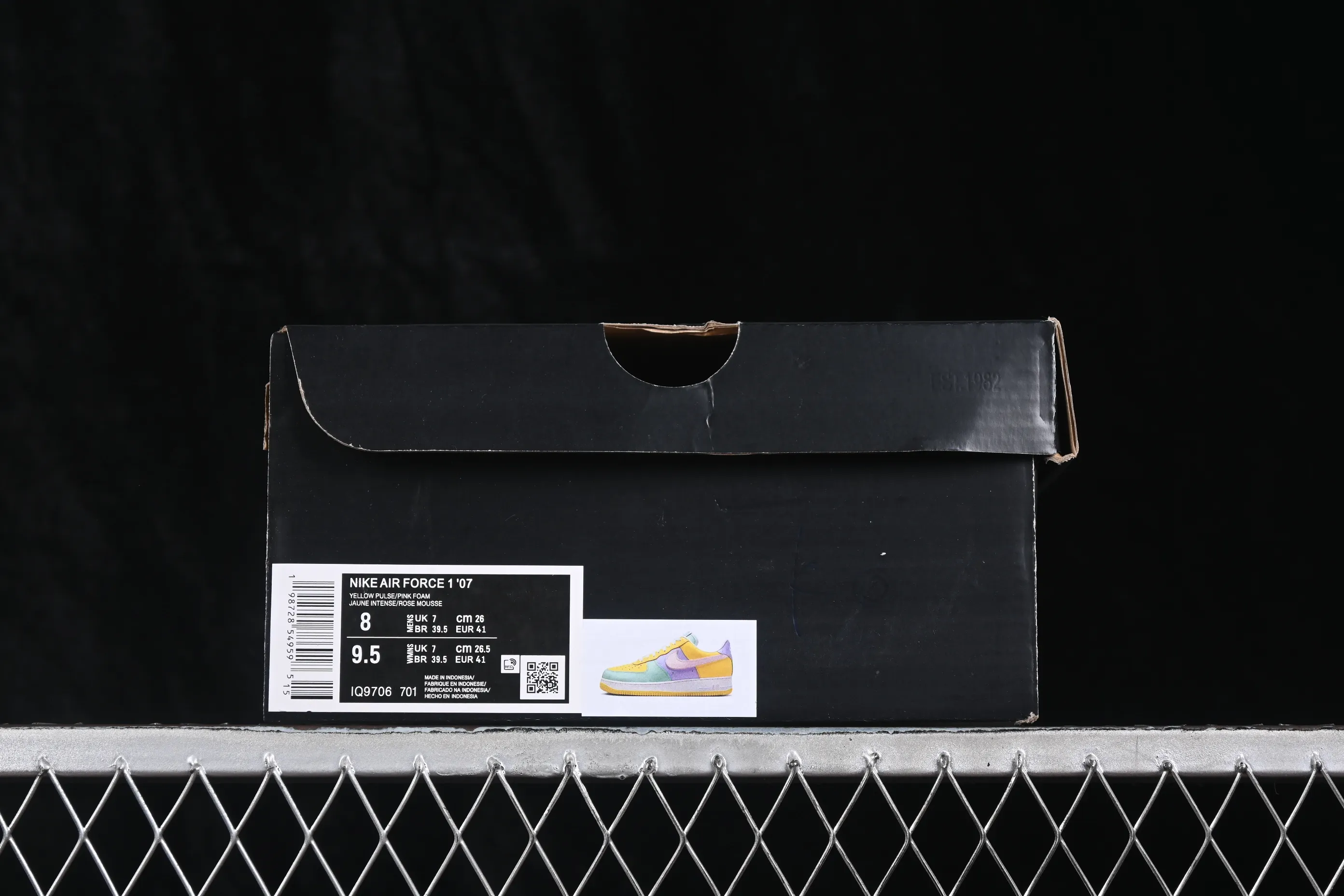 All categories Nk Air Force 1 Air Force series Nk Air Force 1 Low Air Force low-top Nike Air Force 1'07 Low patent leather color matching Air Force 1 low-top casual sneakers IQ9706-701